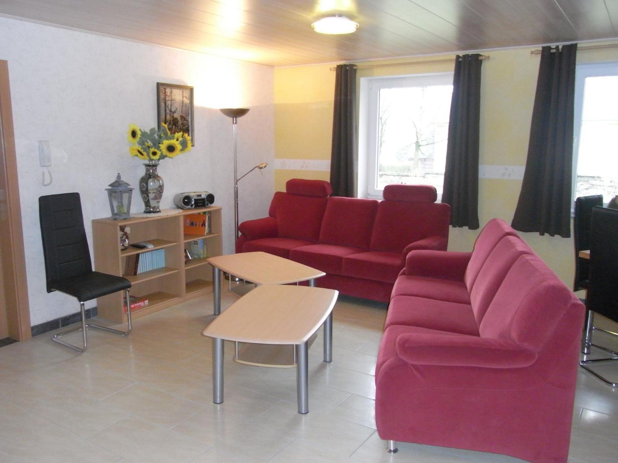 Comfy Holiday Home In Burg Reuland With Sauna Terrace Bbq 外观 照片