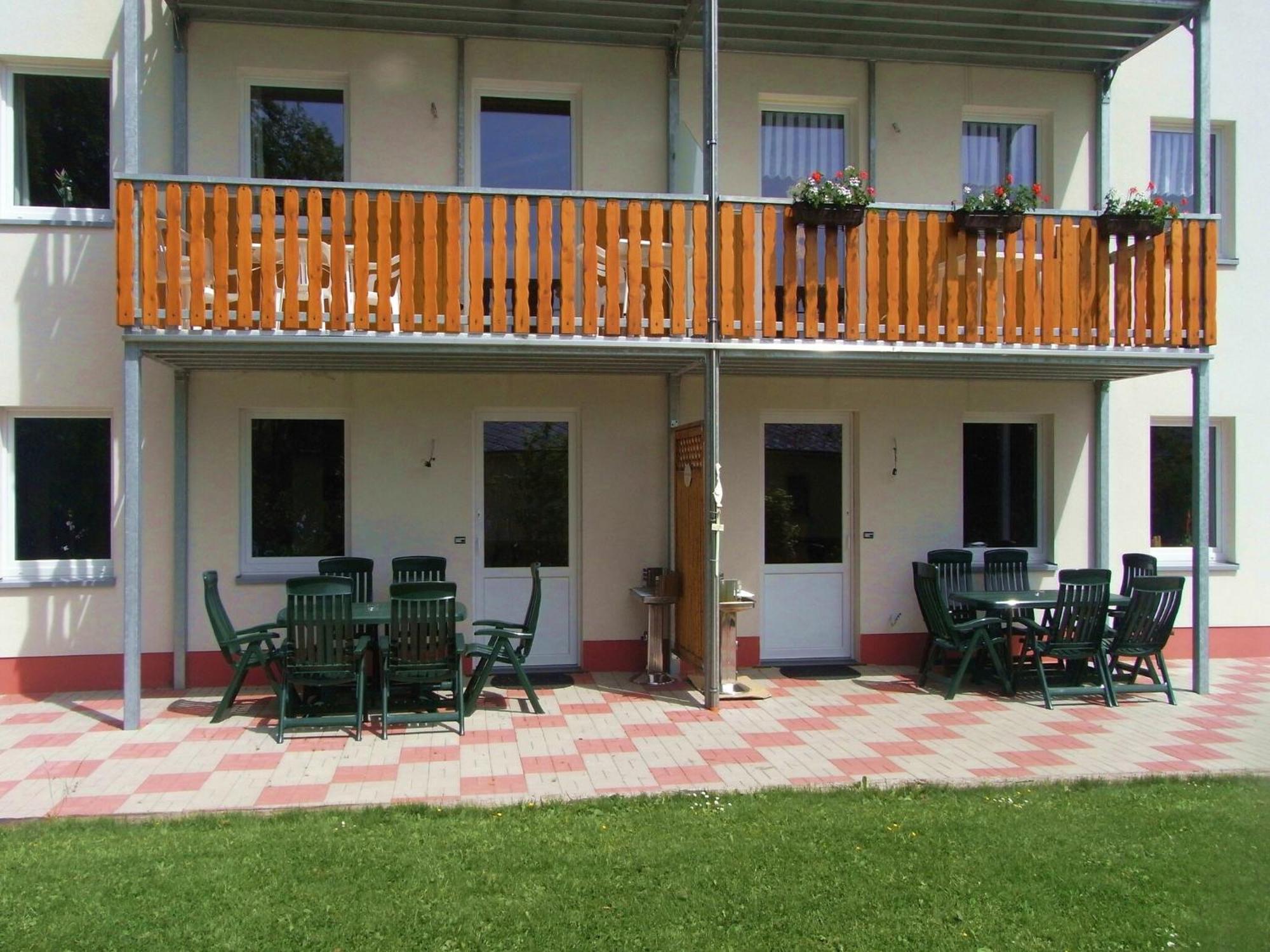 Comfy Holiday Home In Burg Reuland With Sauna Terrace Bbq 外观 照片